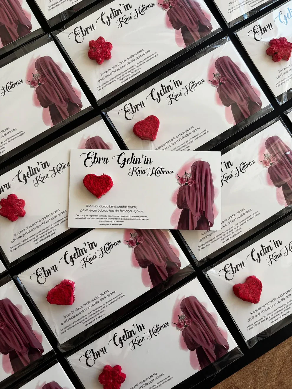 Kına Gecesinde Neler Yapılır? Kına Organizasyonu Nasıl Olur?